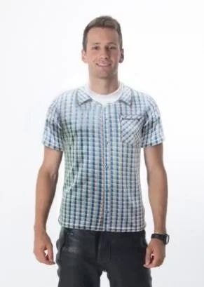 Do you also hate sweat marks on your shirt during the summer?
